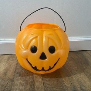 Vintage Blow mold Virginia Jack O Lantern Halloween Candy Basket Trick or Treat